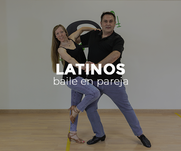 Bailes latinos en pareja.